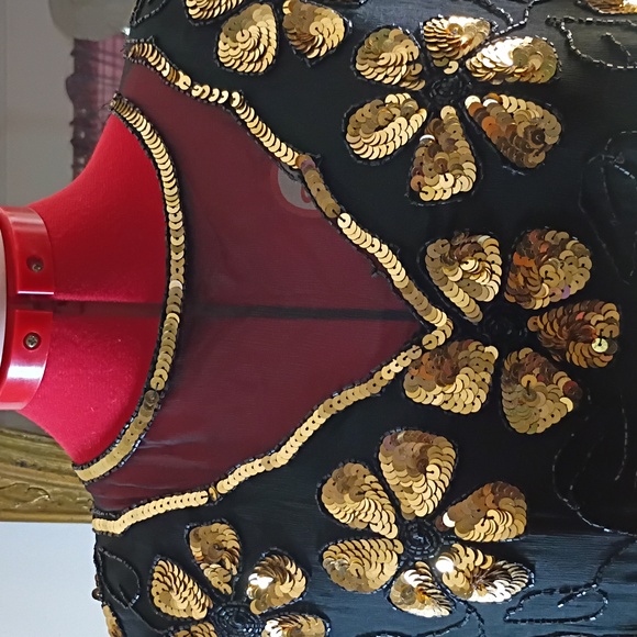 Lawrence Kozar NY Vintage Black and Gold Floral Sequin Top - Picture 3 of 6